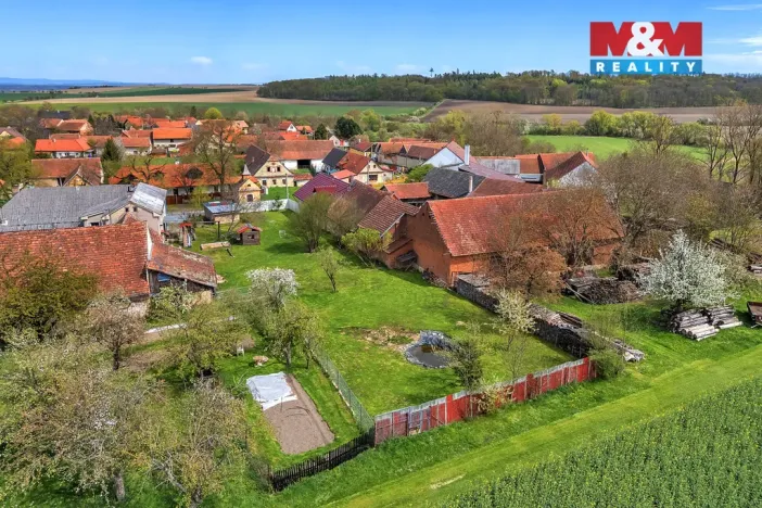 Prodej pozemku pro bydlení, Chroustovice - Mentour, 1256 m2