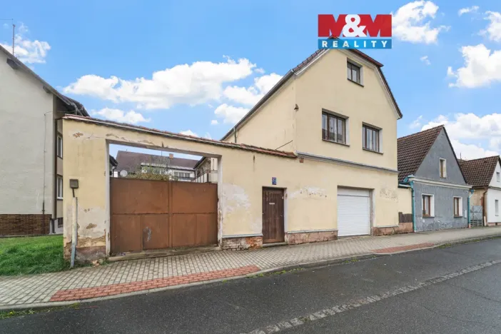 Prodej rodinného domu, Domažlice - Bezděkovské Předměstí, Žižkova, 85 m2