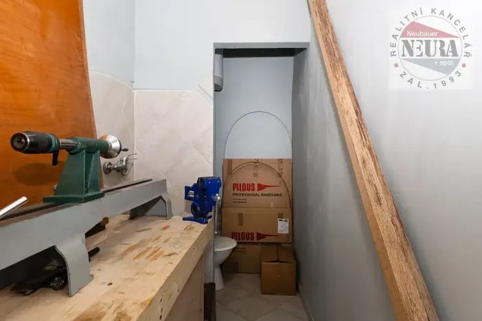 Prodej rodinného domu, Dobříš, Mírové náměstí, 451 m2