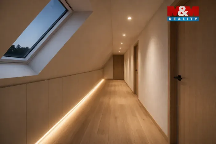 Prodej rodinného domu, Šumice, 253 m2