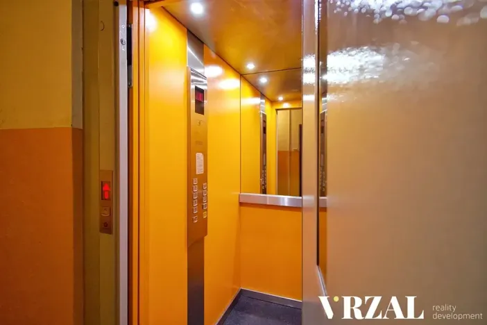 Prodej bytu 2+1, Praha - Bohnice, Toruňská, 67 m2