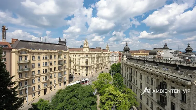 Prodej bytu 4+kk, Brno, Čápkova, 140 m2