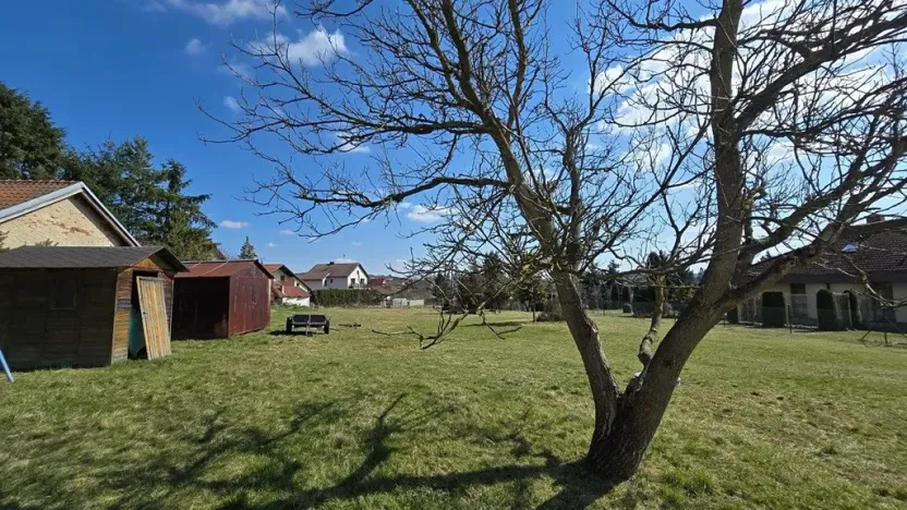 Prodej pozemku pro bydlení, Malá Hraštice, 900 m2