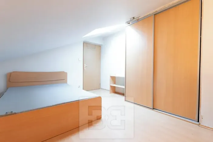 Pronájem bytu 2+kk, Praha - Běchovice, Mladých Běchovic, 51 m2