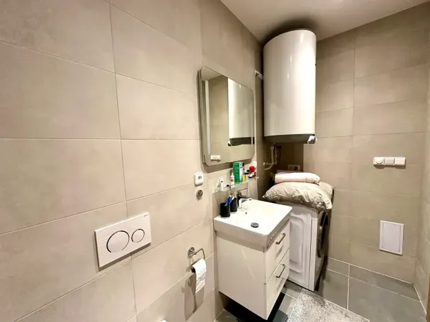 Pronájem bytu 1+kk, Praha - Bubeneč, dr. Zikmunda Wintra, 31 m2