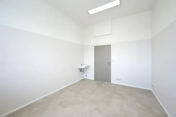 Pronájem ordinace, Hradec Králové, Pospíšilova, 49 m2