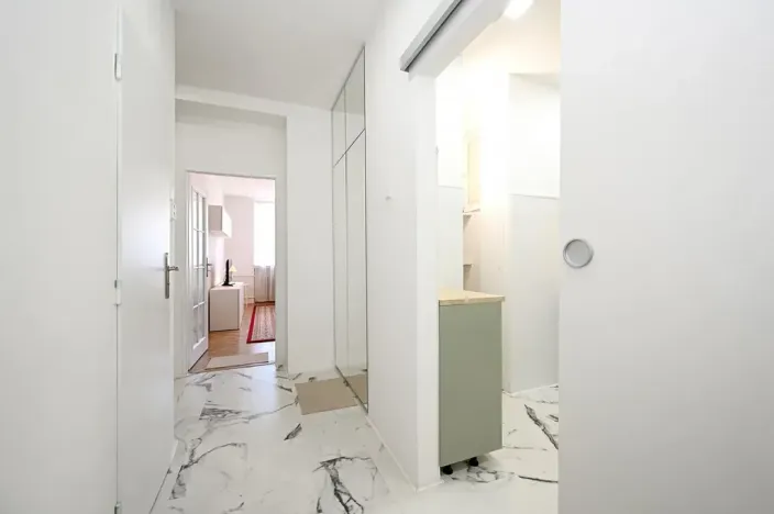 Pronájem bytu 2+1, Praha - Žižkov, Křivá, 50 m2