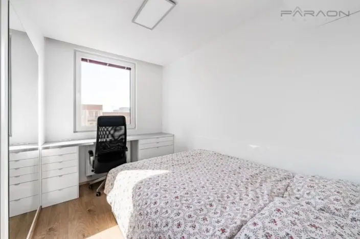 Pronájem bytu 2+kk, Praha - Hlubočepy, Lamačova, 32 m2