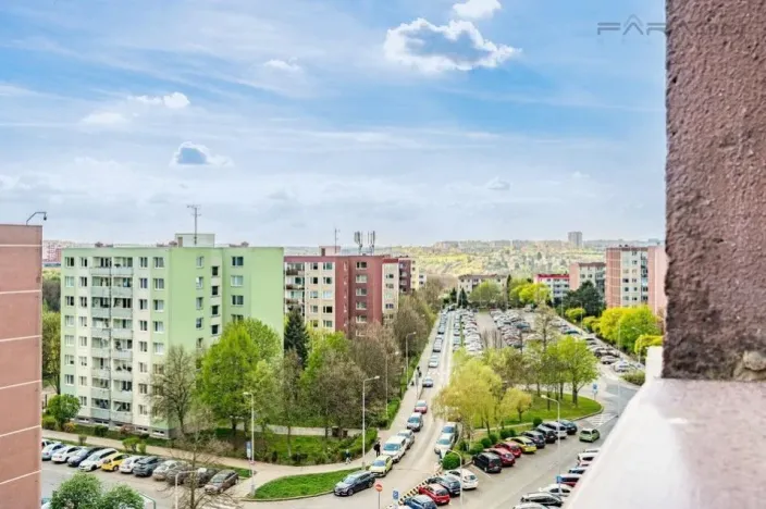 Pronájem bytu 2+kk, Praha - Hlubočepy, Lamačova, 32 m2