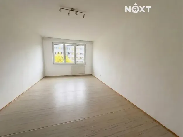Pronájem bytu 2+1, Český Krumlov, Sídliště Plešivec, 57 m2
