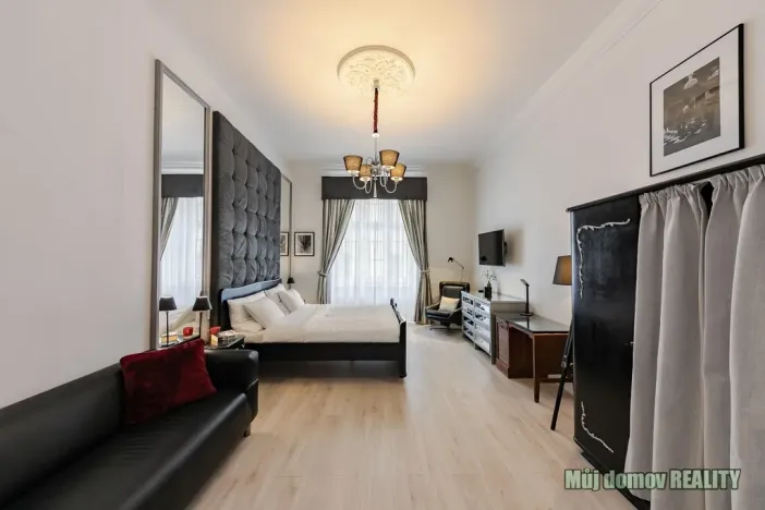 Pronájem bytu 1+1, Praha - Nové Město, Hálkova, 46 m2