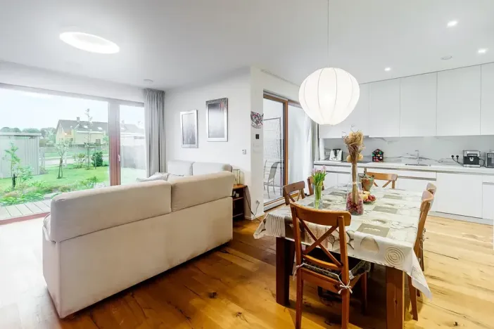 Pronájem rodinného domu, Praha - Horní Počernice, Artistů, 116 m2