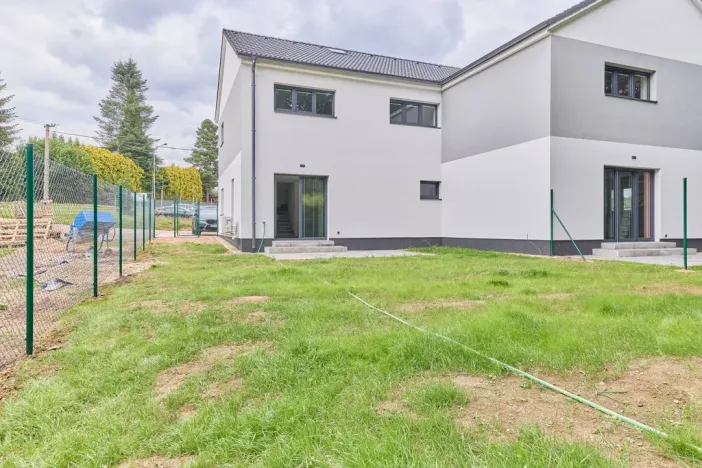 Pronájem bytu 4+kk, Trutnov - Volanov, K Břízkám, 92 m2