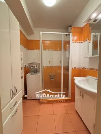 Prodej bytu 2+kk, Zlín, Podlesí II, 60 m2