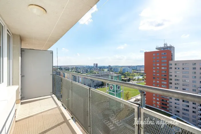 Pronájem bytu 1+kk, Praha - Stodůlky, Petržílkova, 43 m2