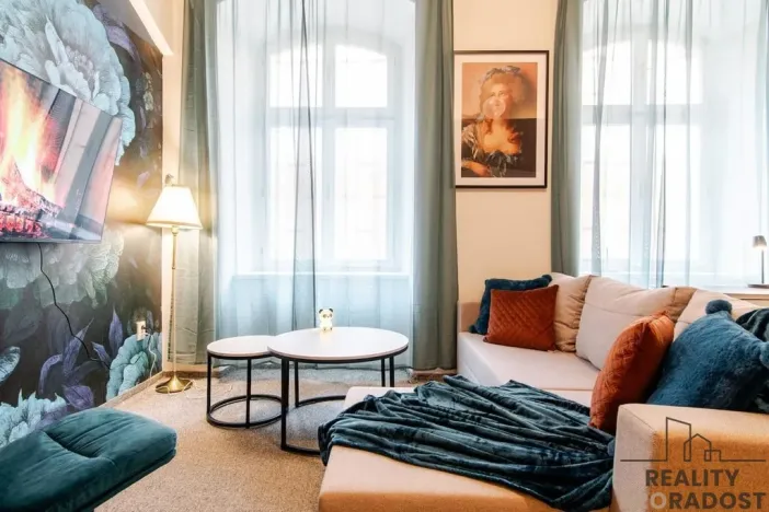 Pronájem bytu 2+kk, Praha, U půjčovny, 40 m2