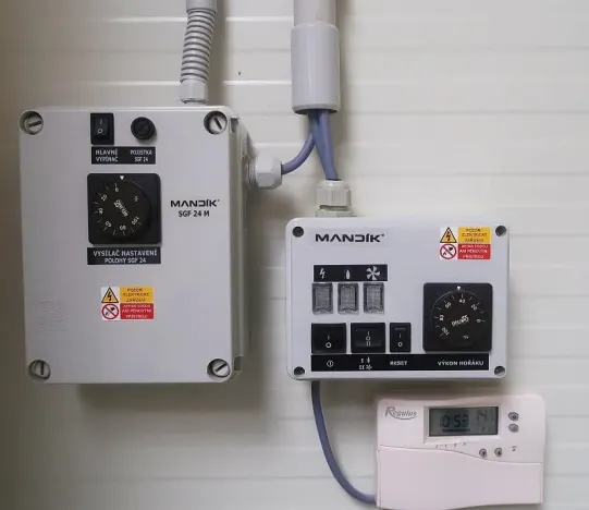 Pronájem skladu, Hýskov, Na Břasích, 1930 m2