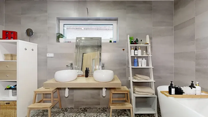 Prodej rodinného domu, Hradešín, 207 m2