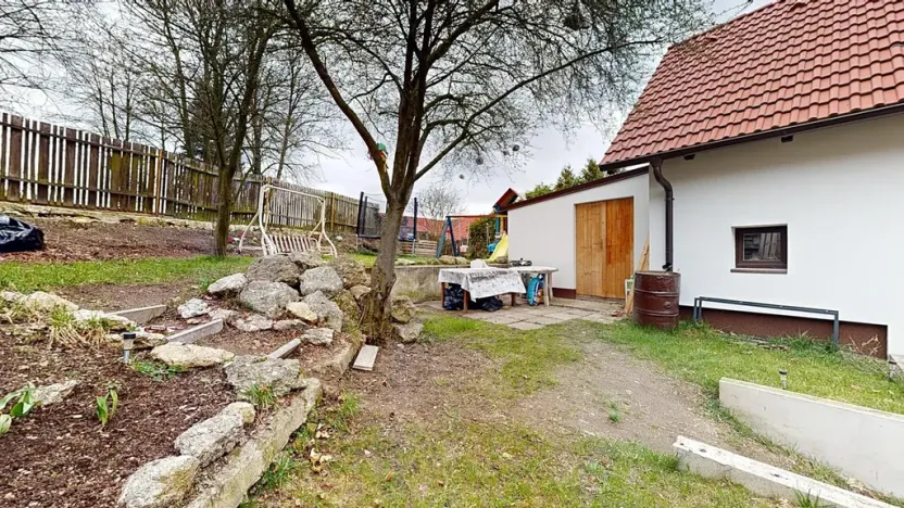 Prodej rodinného domu, Hradešín, 207 m2