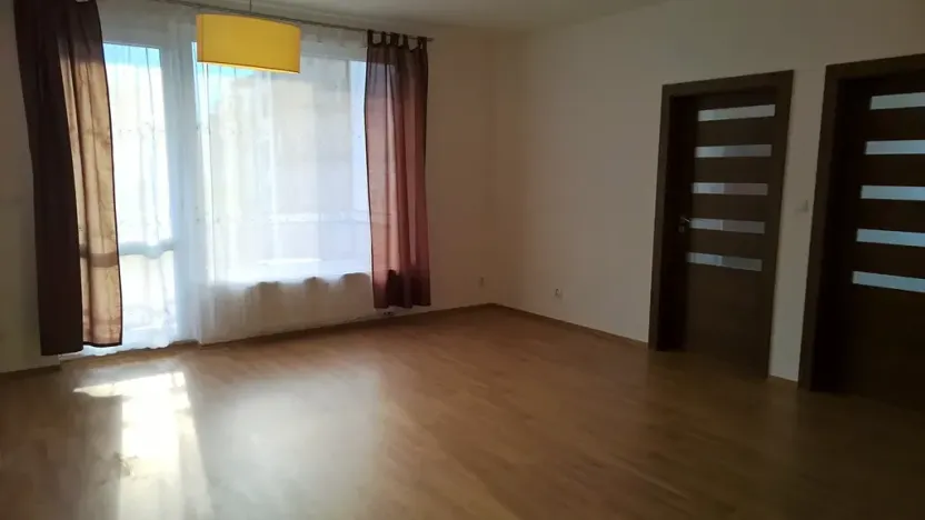 Pronájem bytu 3+kk, Praha - Čakovice, Bermanova, 56 m2