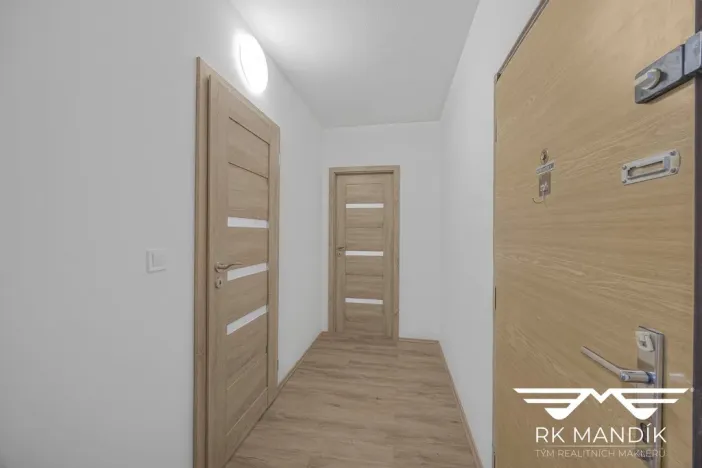 Pronájem bytu 3+1, Praha - Střížkov, Harrachovská, 52 m2