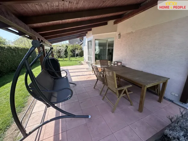 Pronájem rodinného domu, Dolany, 185 m2