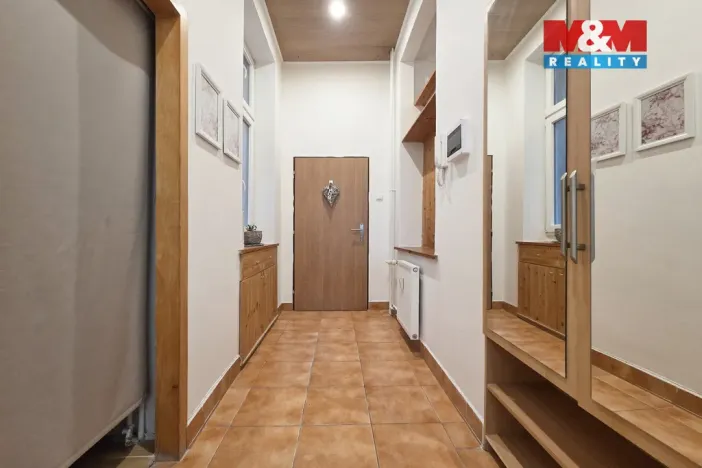 Pronájem bytu 2+1, Karlovy Vary - Drahovice, Vítězná, 69 m2