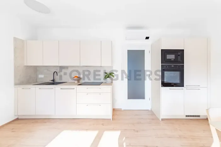 Pronájem bytu 3+kk, Brno, Spolková, 77 m2