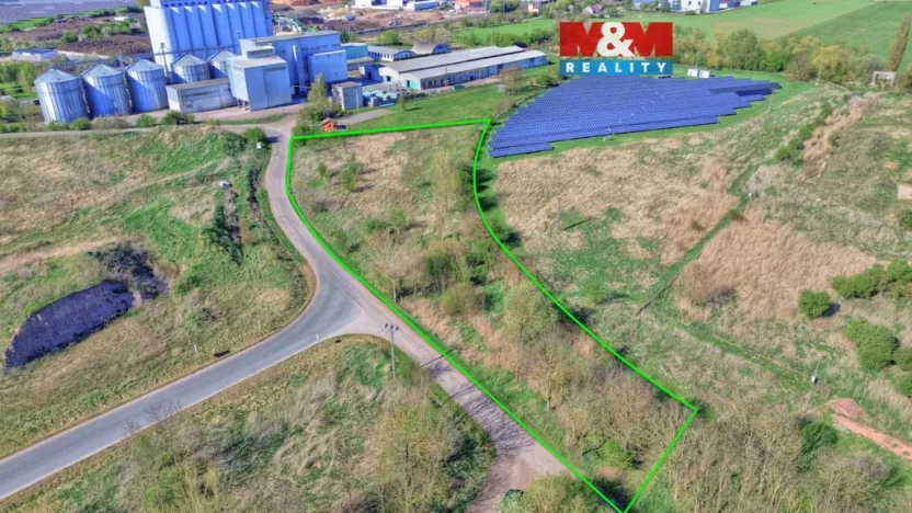 Prodej komerčního pozemku, Smiřice, 5275 m2