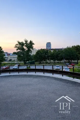 Pronájem garáže, Praha - Libeň, U Slovanky, 18 m2