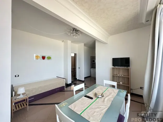 Prodej bytu 1+kk, Via Rinascimento,San Foca,Itálie, 66 m2