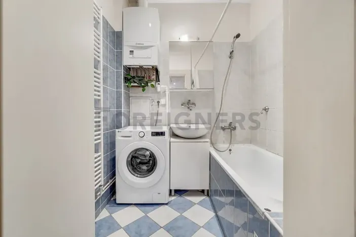 Prodej bytu 2+kk, Praha, 5. května, 51 m2