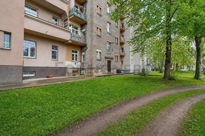 Prodej bytu 2+kk, Praha, 5. května, 51 m2