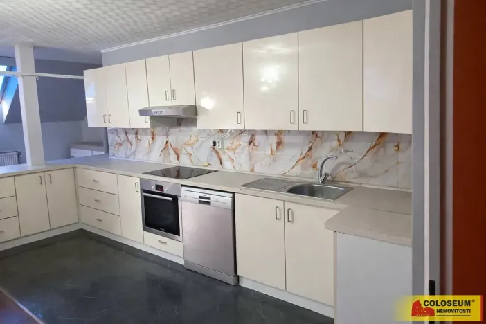 Pronájem bytu 3+1, Modřice, 120 m2