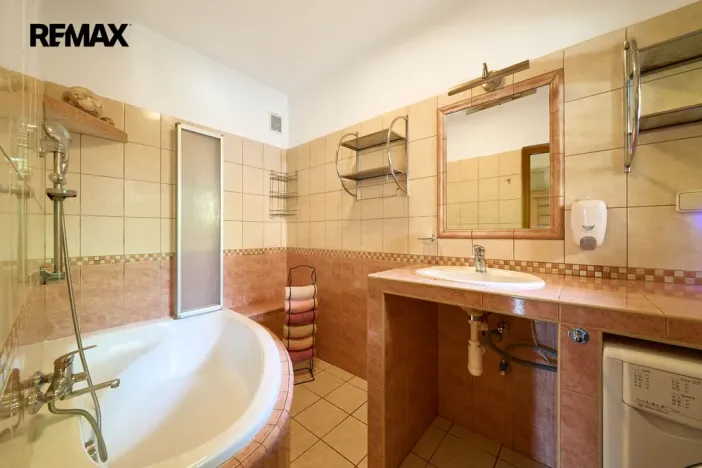 Prodej chalupy, Osečnice, 93 m2