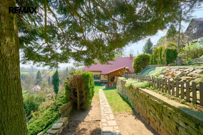 Prodej chalupy, Osečnice, 93 m2