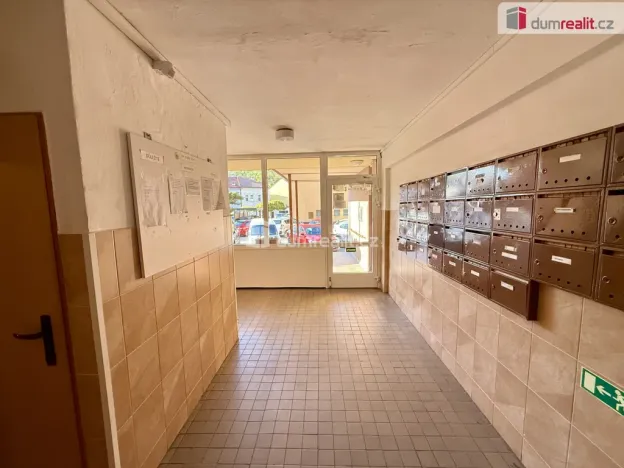 Pronájem bytu 1+1, Kralupy nad Vltavou, sídl. Hůrka, 43 m2