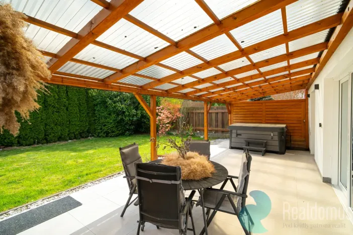 Prodej rodinného domu, Vidov, 144 m2