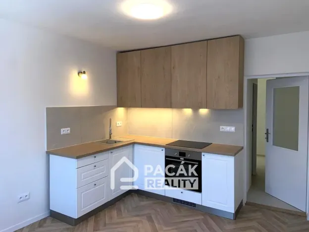 Pronájem bytu 3+kk, Olomouc - Holice, Hanácká, 68 m2