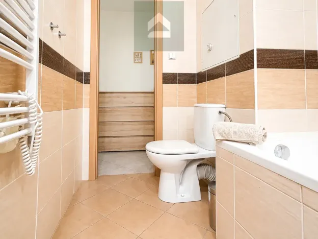 Prodej bytu 3+1, Plzeň - Lobzy, Dlouhá, 76 m2