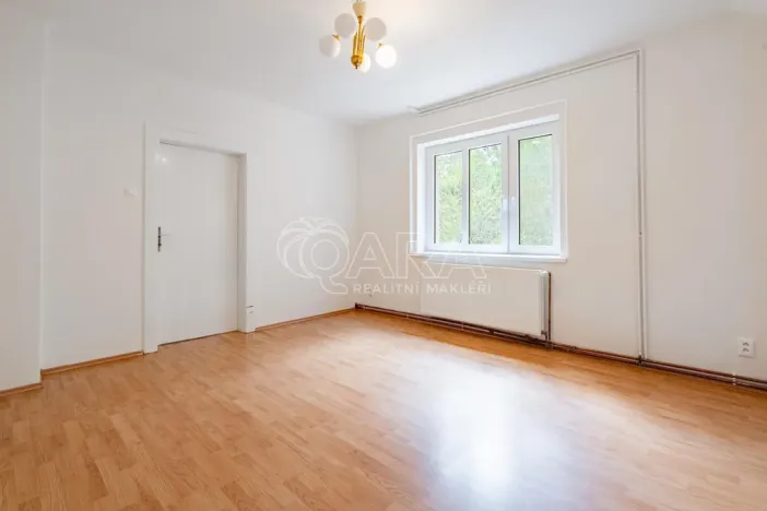 Prodej bytu 4+1, Beroun - Beroun-Hostim, Ke Svatému Jánu, 182 m2