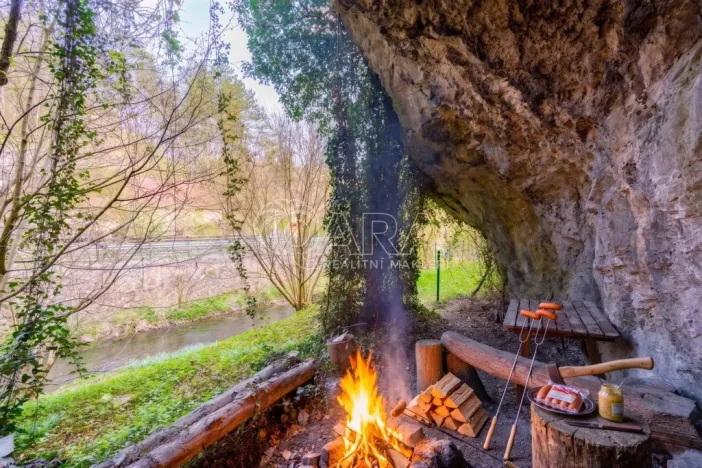 Prodej bytu 4+1, Beroun - Beroun-Hostim, Ke Svatému Jánu, 182 m2