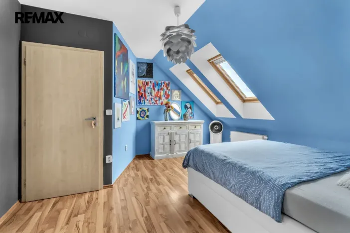 Prodej bytu 4+kk, Strančice, Náměstí Emila Kolbena, 108 m2