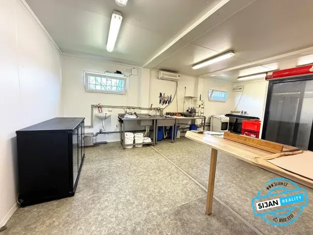 Prodej komerčního pozemku, Brumovice, 2834 m2