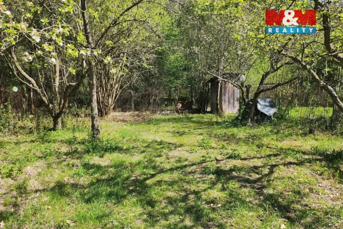 Prodej zahrady, Louny, 1029 m2