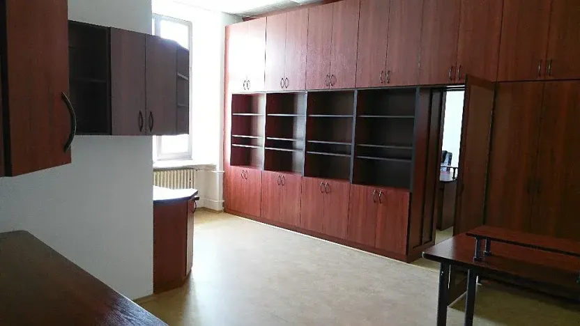 Pronájem kanceláře, Brno, Josefská, 48 m2