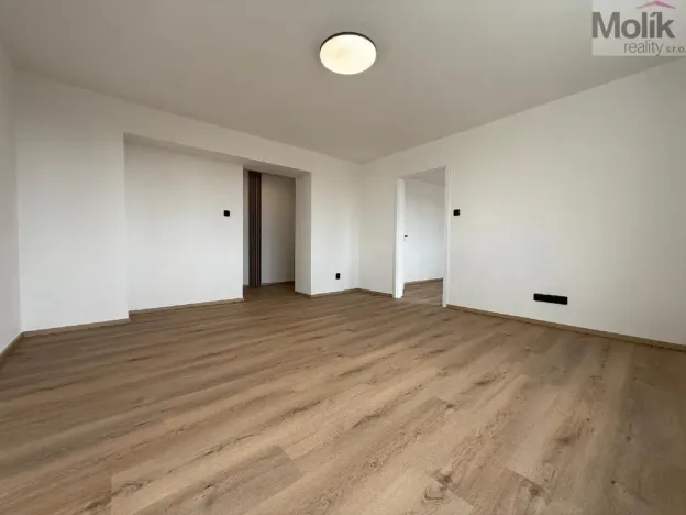 Pronájem bytu 3+1, Meziboří, Májová, 61 m2