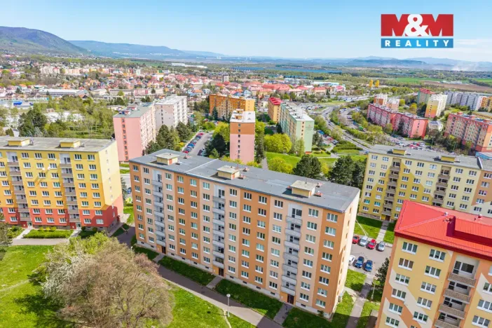 Prodej bytu 2+1, Chomutov, Skalková, 61 m2