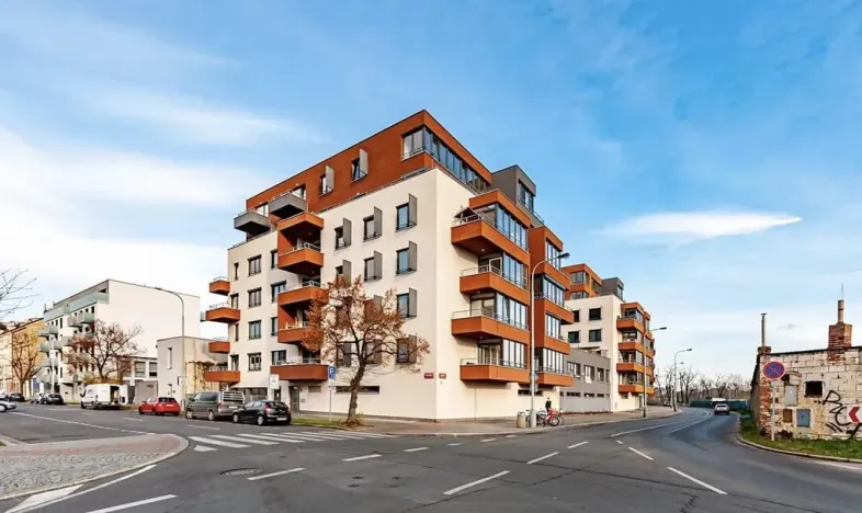 Pronájem bytu 1+kk, Praha - Holešovice, Na Maninách, 41 m2