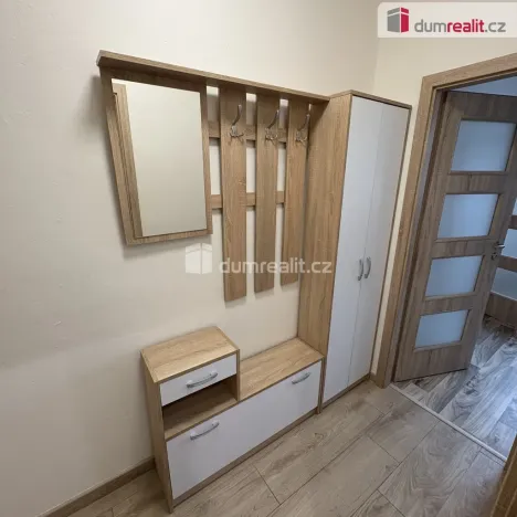 Pronájem bytu 1+1, Jílové - Kamenná, Okružní, 35 m2